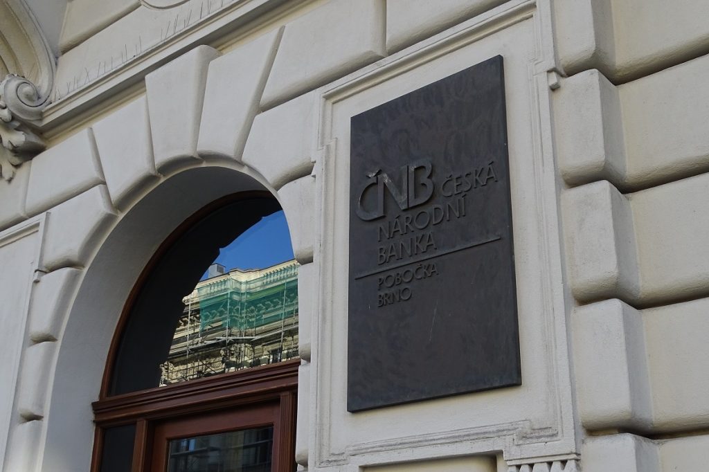Czech National Bank Faces Split Decision Ahead of Interest Rate Meeting