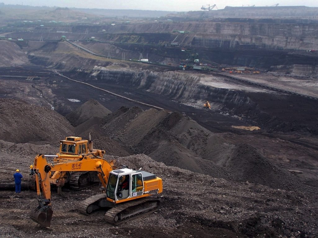 NGOs Protest As Polish Government Gives Green Light To Further Operation of Turow Lignite Mine - Brno Daily