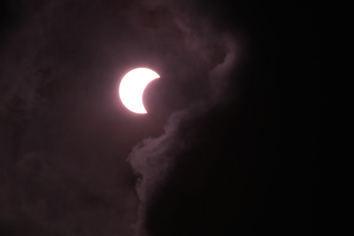 how to see the eclipse if there is hazy cloud cover