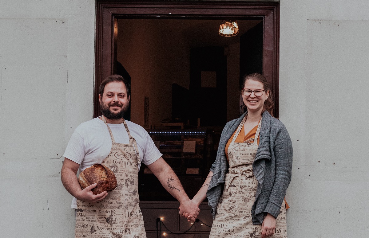 Nadcházející podnikatelé: Příběh maminky Stelly o řeckém chlebu, pastě s láskou