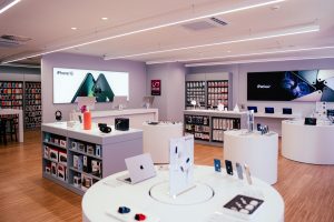 New Apple Distribution Store Opens In Brno’s Namesti Svobody