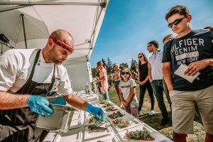 12th ‘Slavnosti Moře’ Seafood Festival Washes Ashore In Kralovo Pole Next Weekend