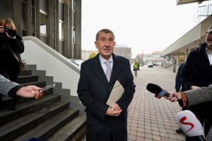 CVVM: Babis and Okamura Most Trusted Among Senior Czech Politicians