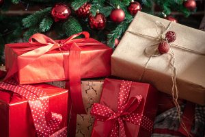 Most Czechs Plan To Spend Less on Christmas Presents, According to Survey