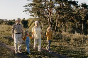 Life Expectancy In The Czech Republic Reaches Record of 77 For Men, 83 For Women