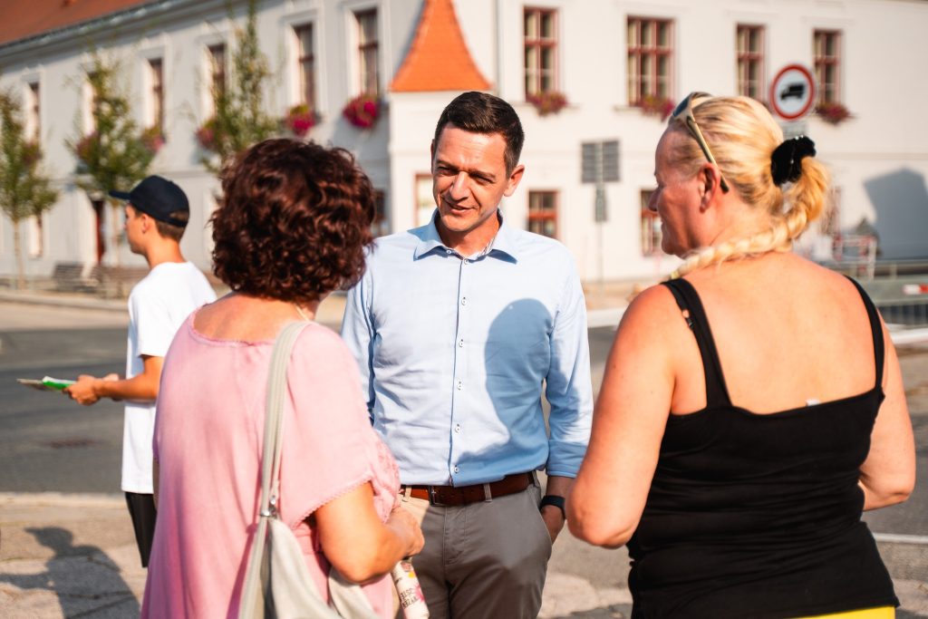 South Moravian Governor Grolich To Run For Leadership of Christian Democrats