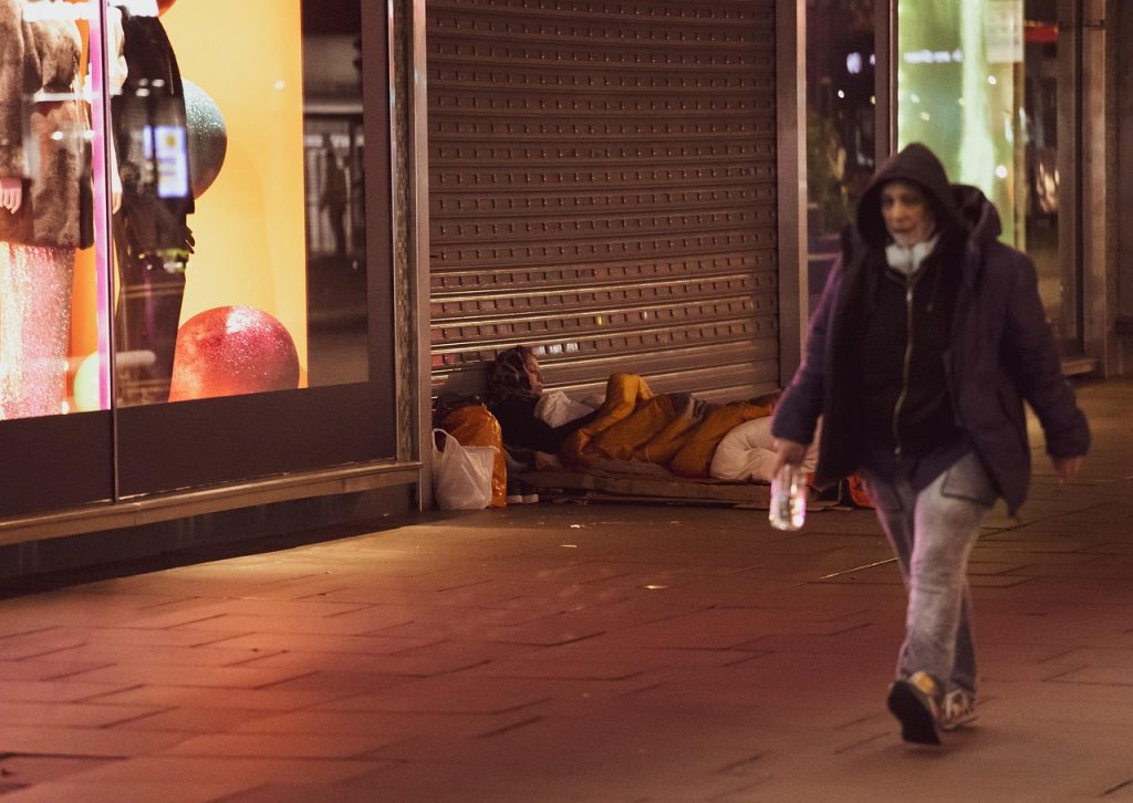 Czech Researchers Conduct Second-in-World New Experiment Addressing Homelessness