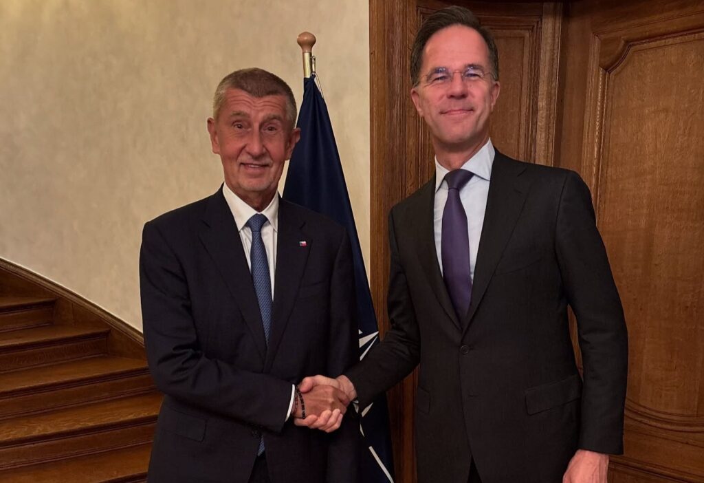 Babis holds talks with NATO chief Rutte in Brussels