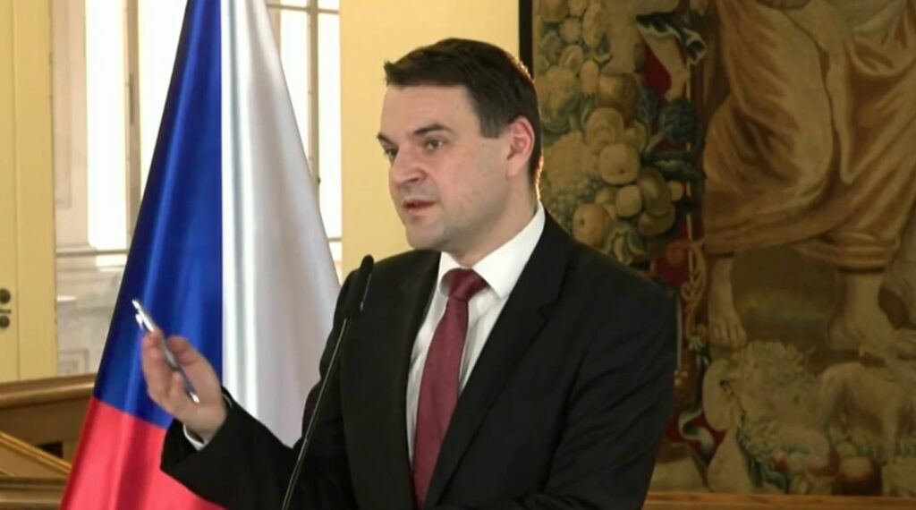 War of Words Erupts After Foreign Minister’s Late-Night Messages Threatening President Pavel