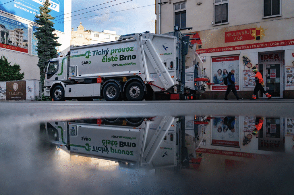 SAKO Brno Adds Second Electric Garbage Truck To Its Fleet